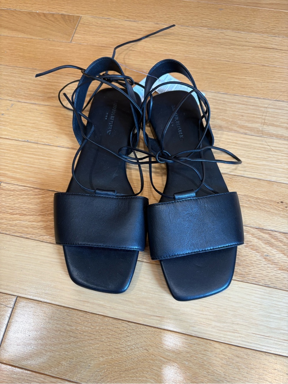 Banana Republic Leather Sandals, Black, wraparound ties, size 6, fit like 6.5